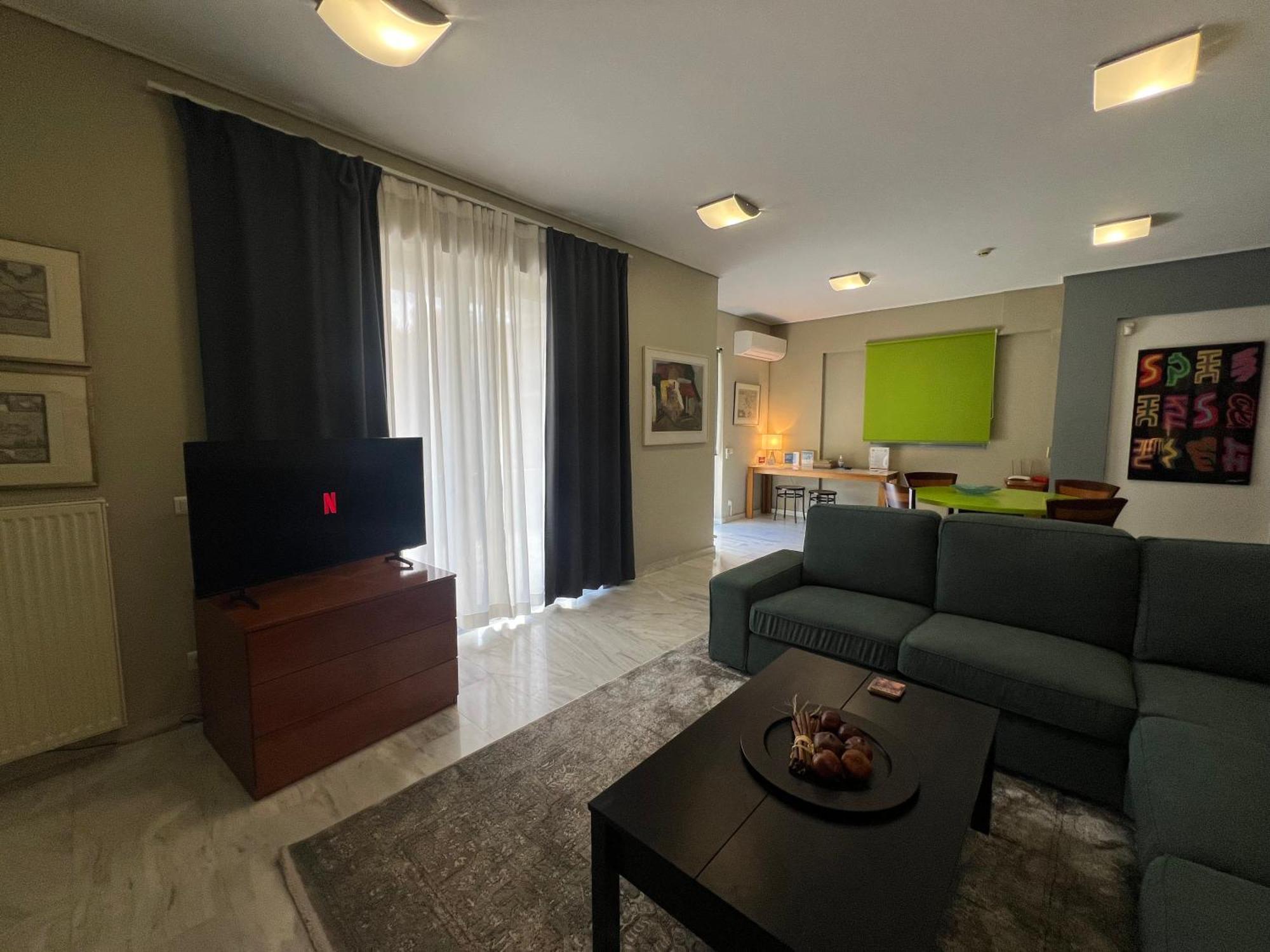 Green Apartment Near Marousi Hospitals & Oaka, By Promoshomes Maroussi Exteriör bild