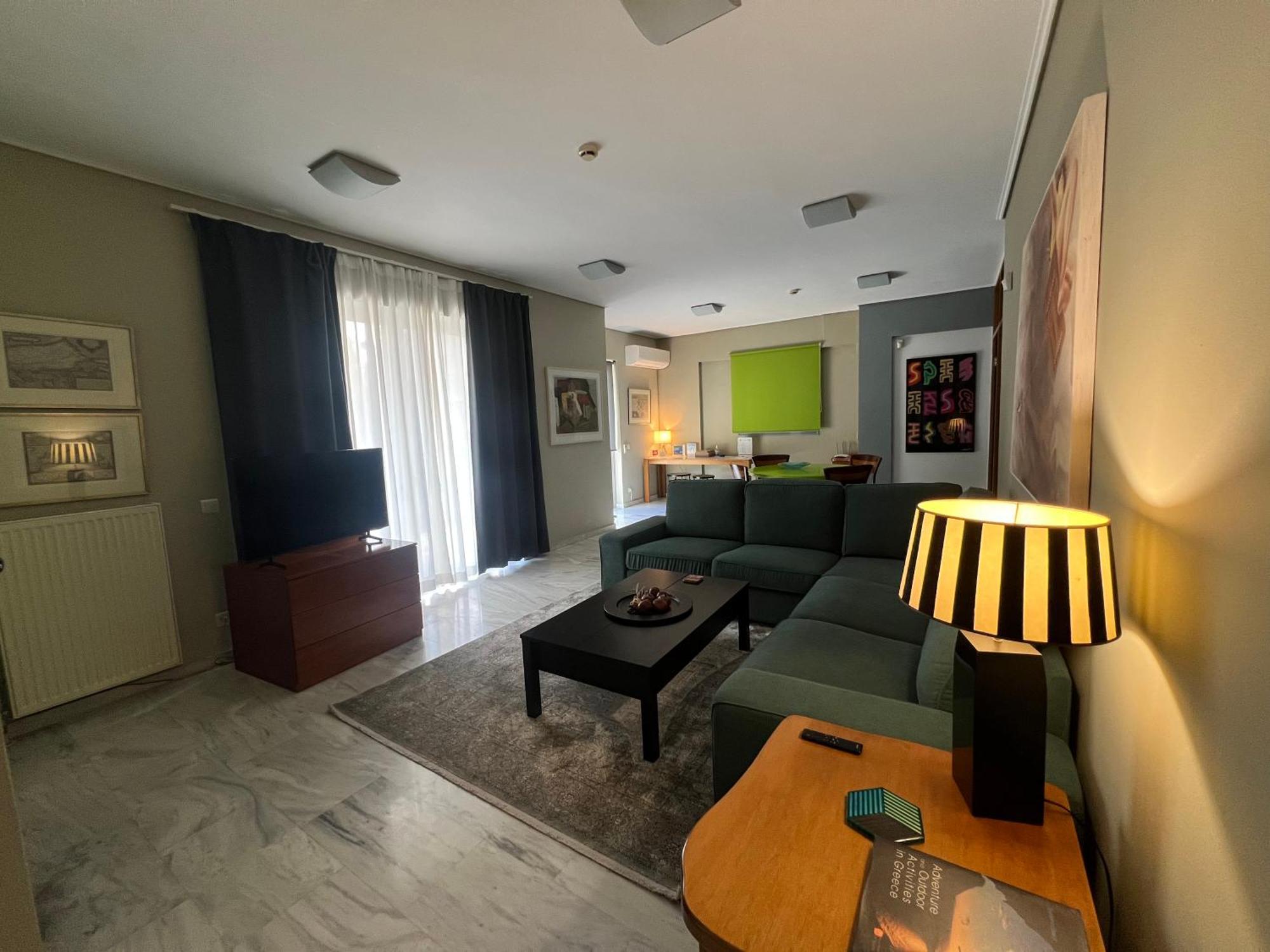 Green Apartment Near Marousi Hospitals & Oaka, By Promoshomes Maroussi Exteriör bild