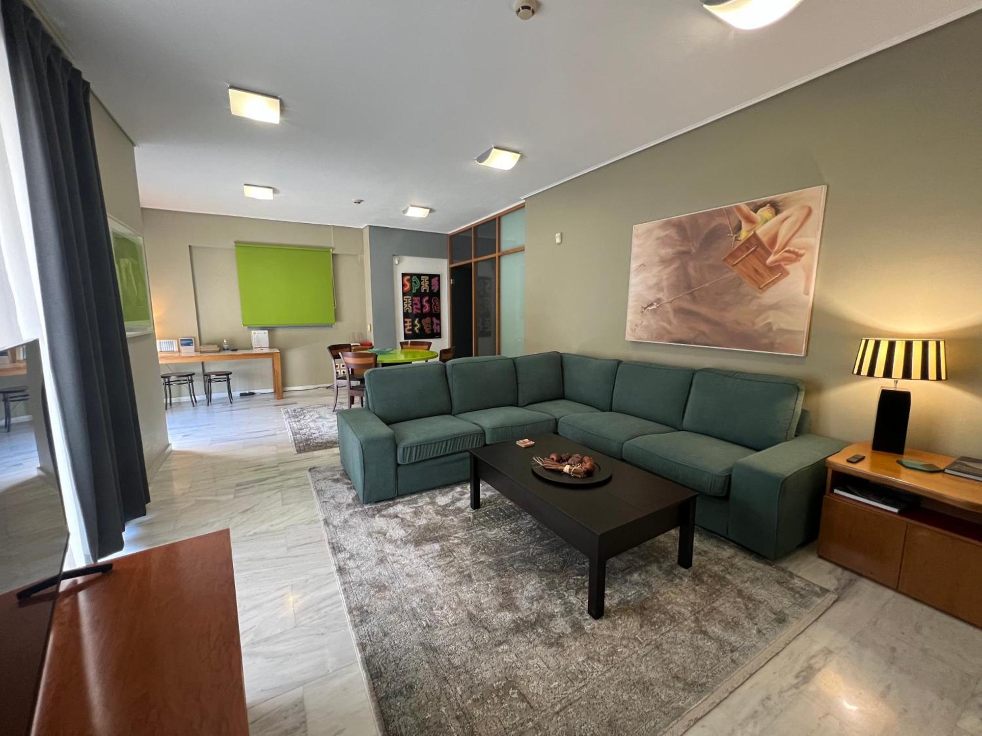 Green Apartment Near Marousi Hospitals & Oaka, By Promoshomes Maroussi Exteriör bild
